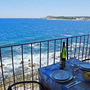 Albatros House , L' Escala España